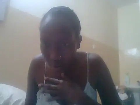 Pretty_ellahh Chat XXX in diretta