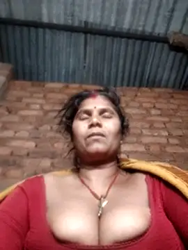 Hot_di97 élő XXX-chatje