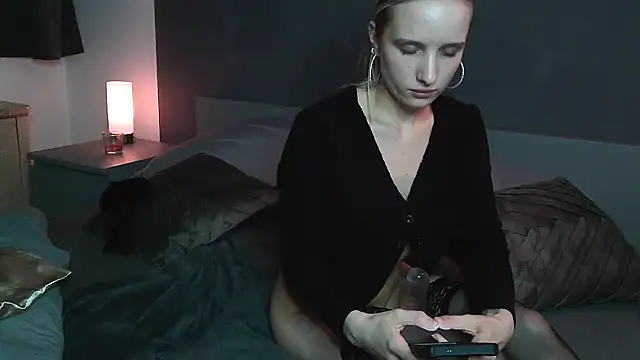 Skinny_LunaValentina Chat XXX in diretta