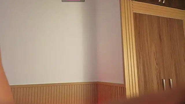 mmmilaniia 现场XXX聊天