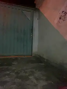 Dezreaisachamaa10's Live Chat Room