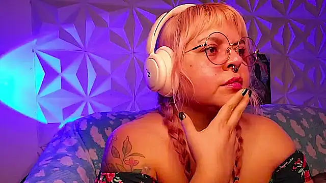 Satyn_doll Live XXX-chat