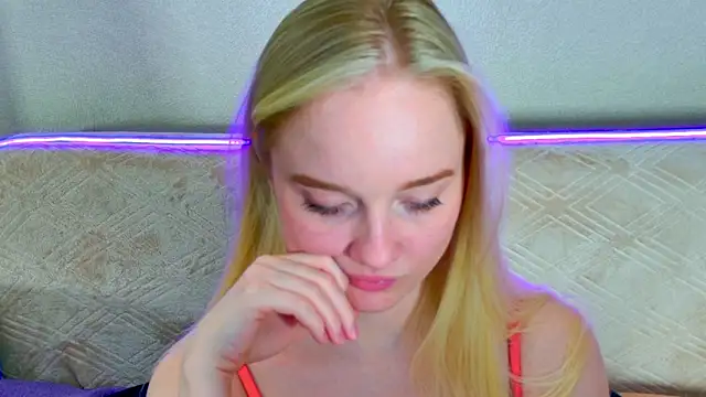 Shawty_Mia's Live XXX Chat