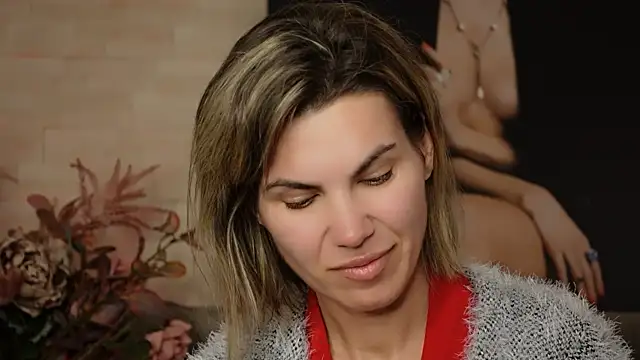 FeliciaKrige Adlı Modelin Canlı XXX Sohbeti