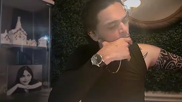 KungFuPanda001: απευθείας συνομιλία ΧΧΧ