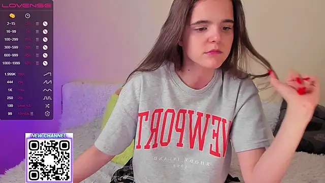 Онлайн чат XXX Ema_X_Love