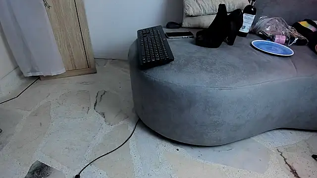 bloom_apple live XXX chat