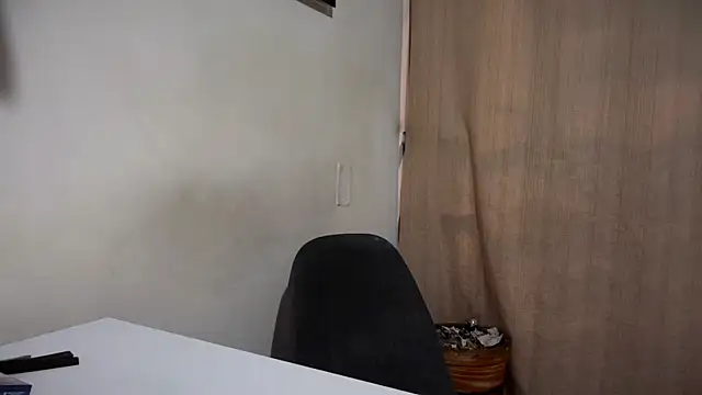 Онлайн чат XXX romeolovedark