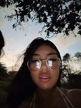 RoomExotic11: απευθείας συνομιλία ΧΧΧ