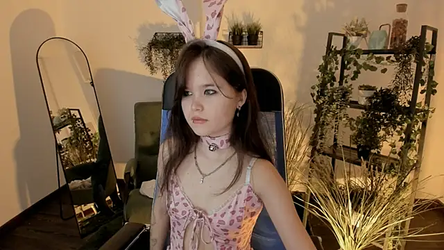 Chat +18 de Elainebeness ao vivo