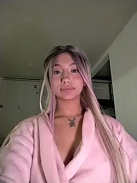 Ariana_bbのライブXXXチャット