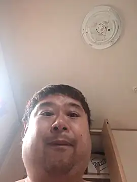 sexybottomrakkiiのウェブカメラショー