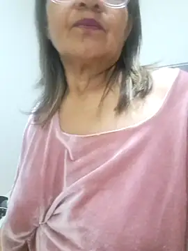 Vickyfox_'s Live Chat Room