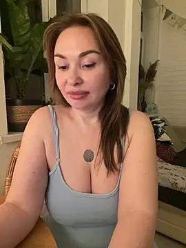 Syverelle's Webcam Show