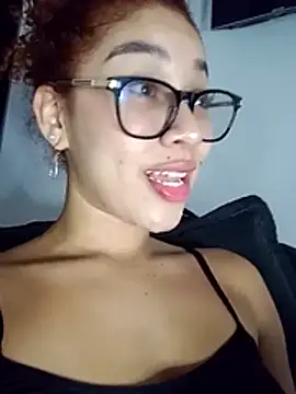 Онлайн чат XXX Sienna_brunette