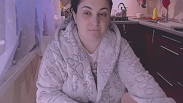 SoftLia live XXX chat