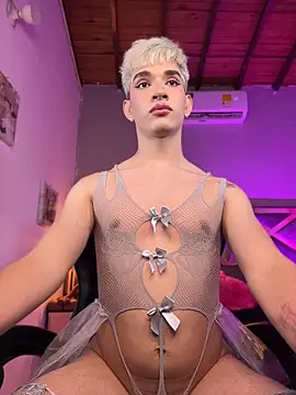 Cherry_zayden_ live XXX chat