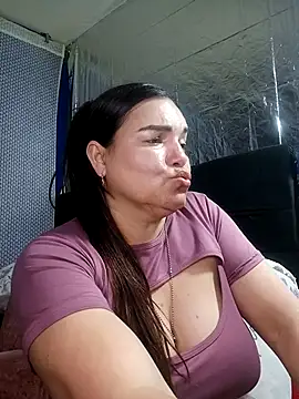 Chat XXX en directo de Zuleyka_69