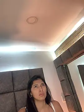 BrigitteVons' Live XXX Chat