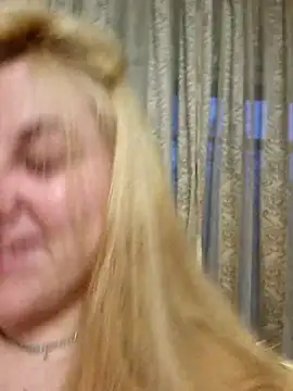 LianaJu Live XXX-chat