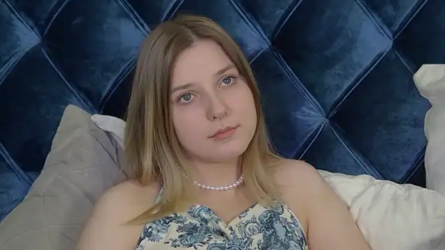 Sembang XXX Secara Langsung TinnaBurton