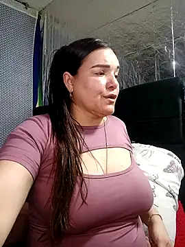 Chat +18 de Zuleyka_69 ao vivo