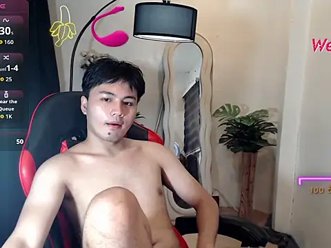 urasiantwink69 网络视讯表演