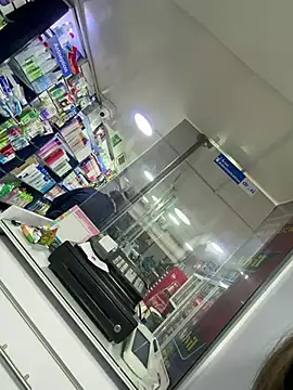 roouse Chat XXX live