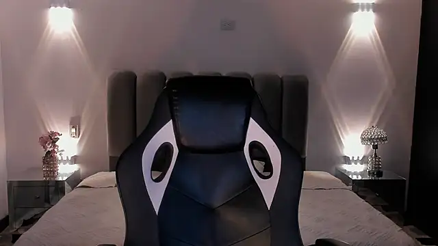 AndyWiilliams' Live XXX Chat