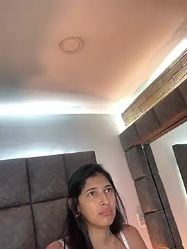 BrigitteVonsのライブXXXチャット