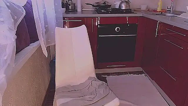 SoftLia Adlı Modelin Canlı XXX Sohbeti