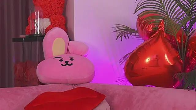 fallingangel Adlı Modelin Canlı XXX Sohbeti