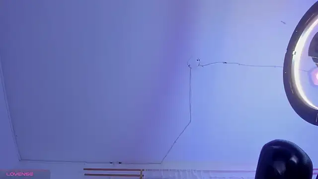 Scarlett_811's Live XXX Chat