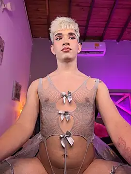 Cherry_zayden_ webkamerás műsora