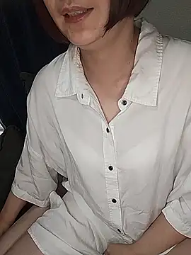 Hana829 – Naživo XXX chat