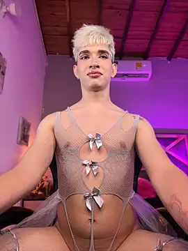 Cherry_zayden_ live XXX chat