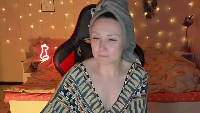 Živý XXX chat desperatehousewife__