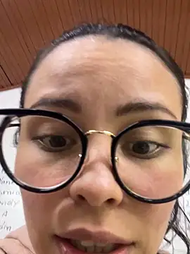 Megan_05_ – Live XXX-chat