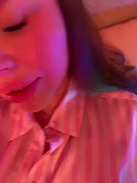 AlmaryKim 라이브 XXX 채팅