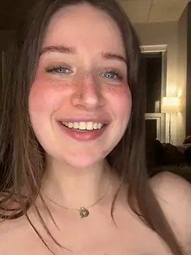 nerdynina Webcam show