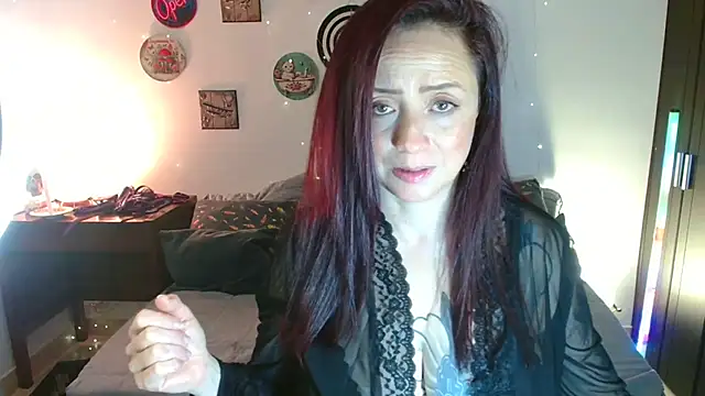 Katicalatinmilf – Live XXX-chat