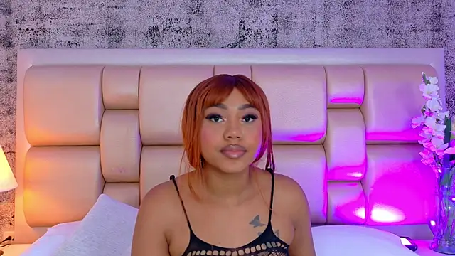 Czat XXX na żywo – AngelaRoberts