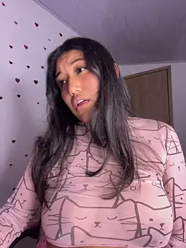 Czat XXX na żywo – SharaRous