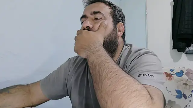 mio_jaks Pertunjukan Webcam