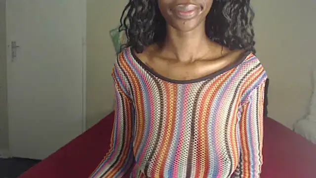 Blacktittiex02's Live XXX Chat