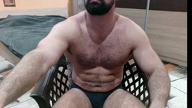 Show modela alieninhumanbody1 na web-kameri