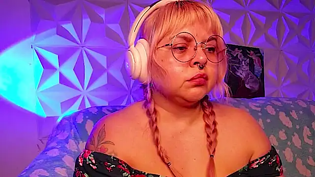 Satyn_doll's Live XXX Chat