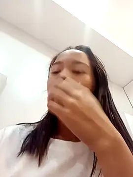 Asianpinay_Skinny1818 网络视讯表演