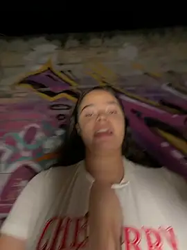 Srta_ahome69のライブXXXチャット