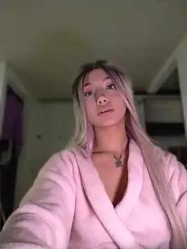 Živý XXX chat Ariana_bb